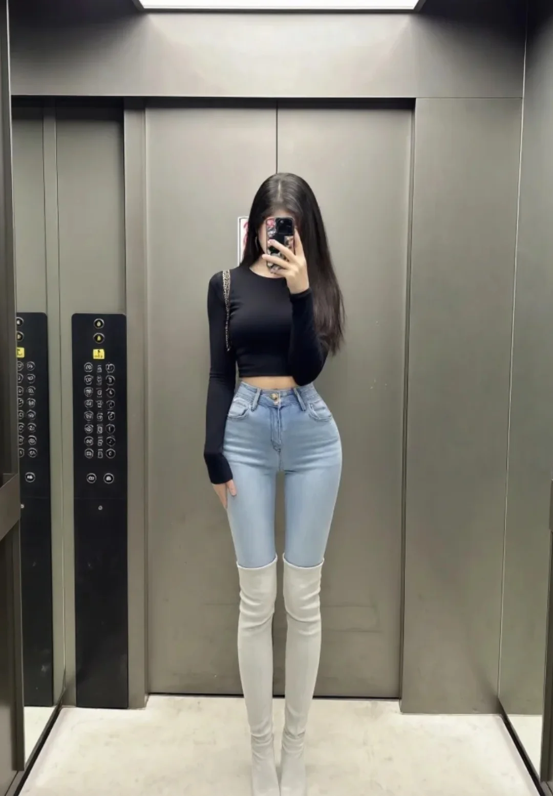 喜欢自己的腿嘿嘿