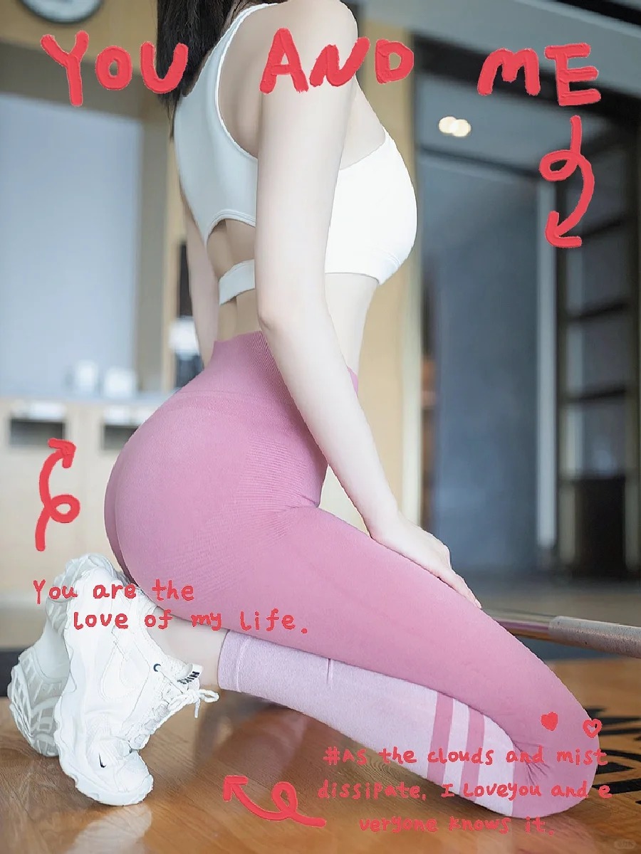 展现曼妙身姿，尽显女性魅力