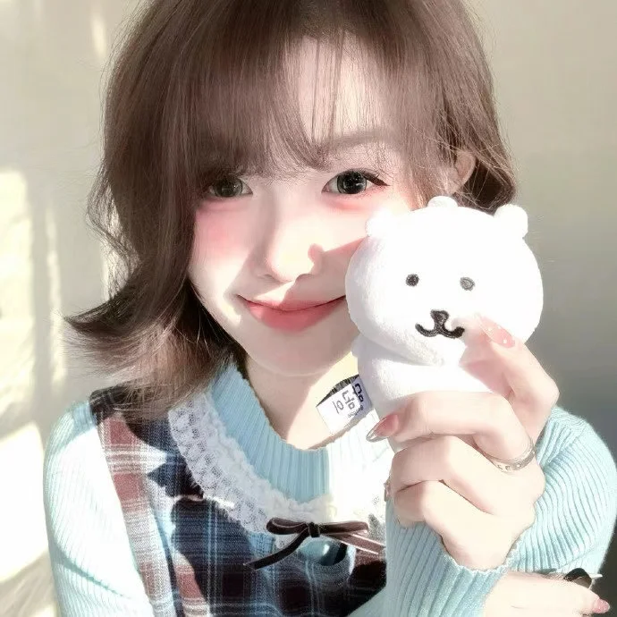 甜到心里的冰淇淋女孩
