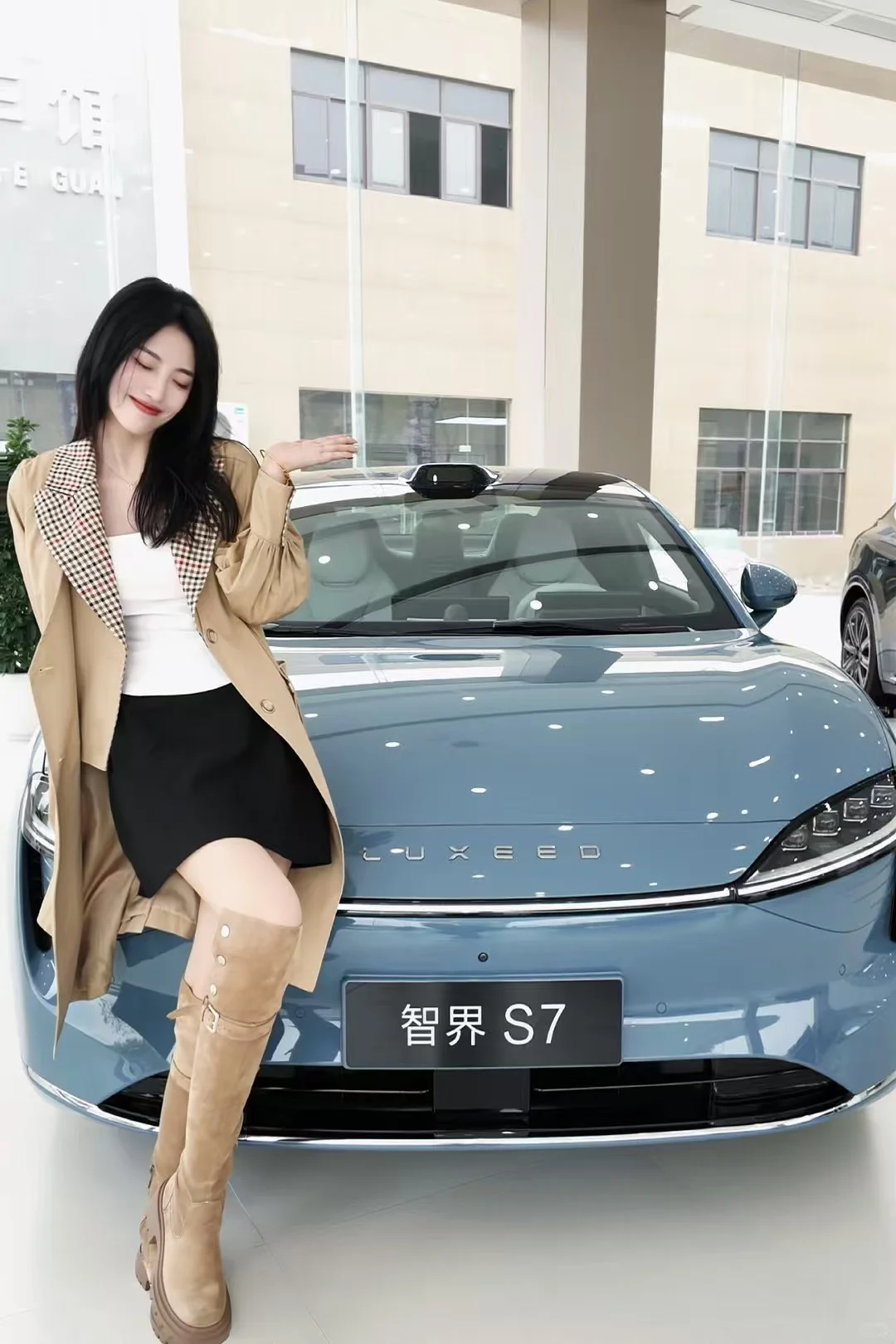 新来的模特视镜