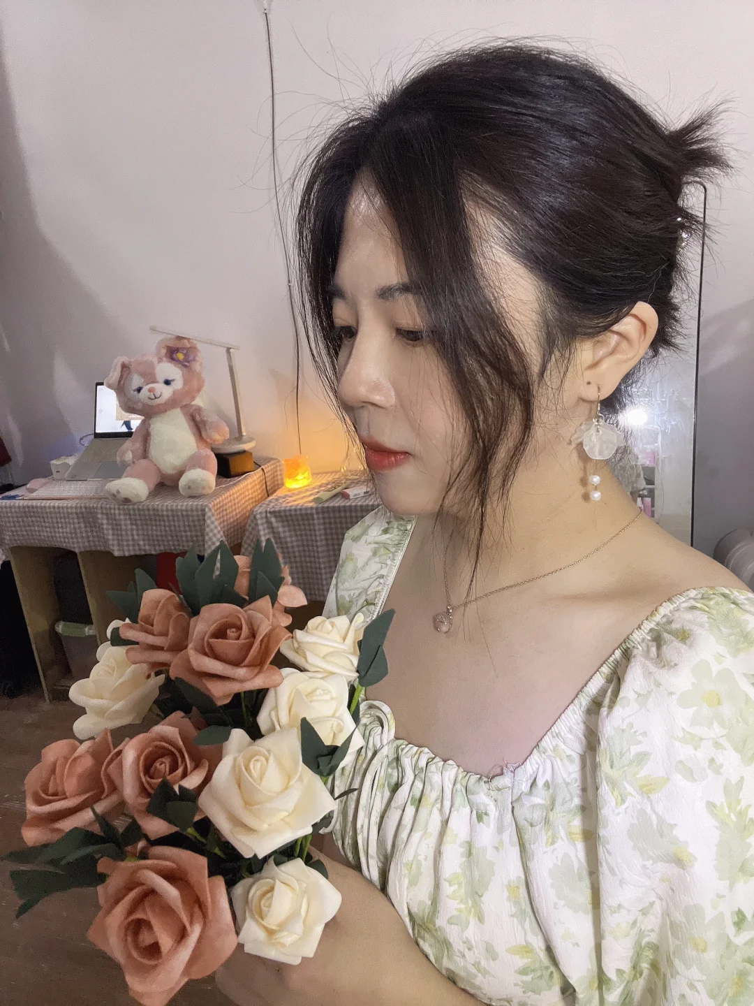 34岁跨女在自己家拍的写真也不low
