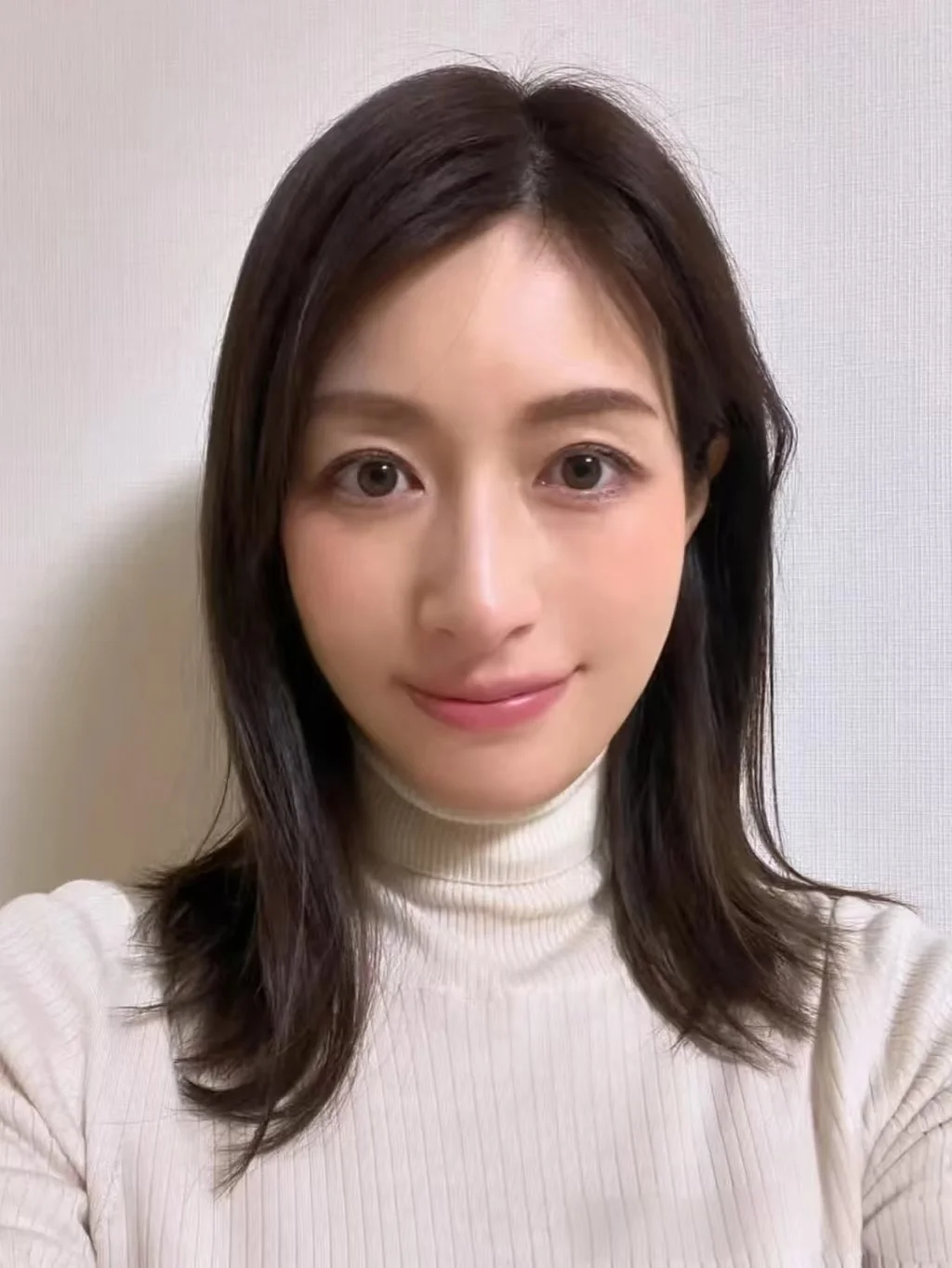 帮我看看2个v变化怎么样