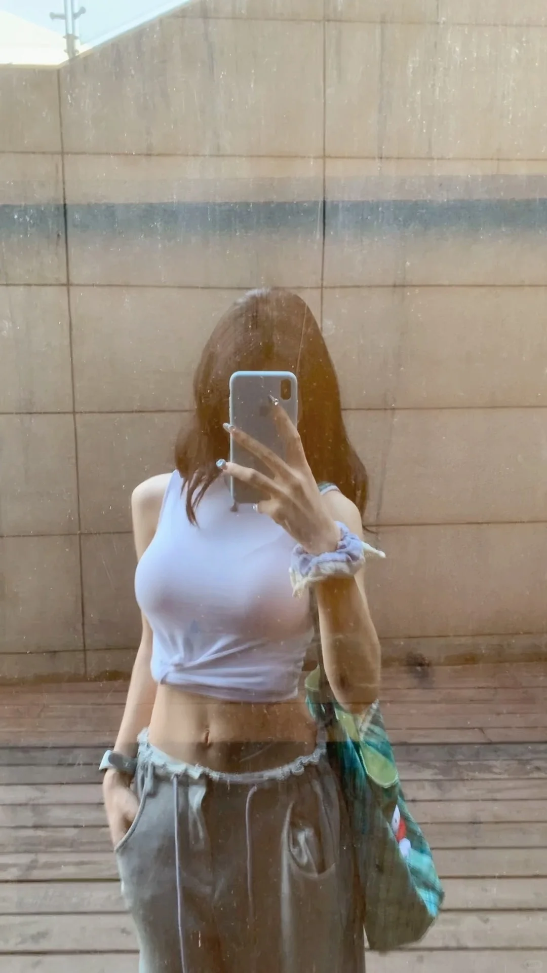 女人嘛 有点线条就行了