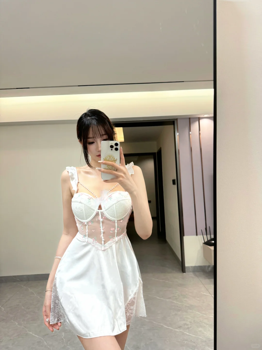偶尔也走纯欲风