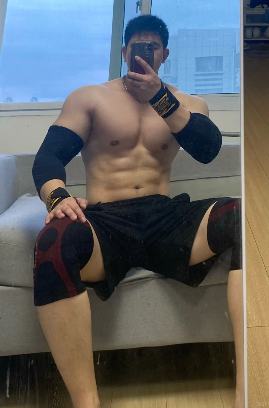 🏋🏻撸铁很重要，撸脸同样重要❗️