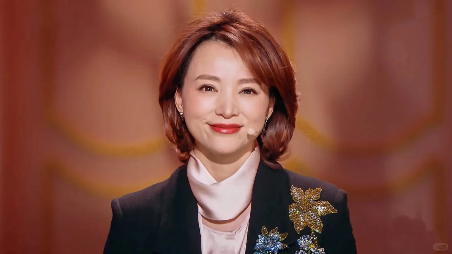 董卿：优雅与智慧并存，她的每句话都值得收藏
