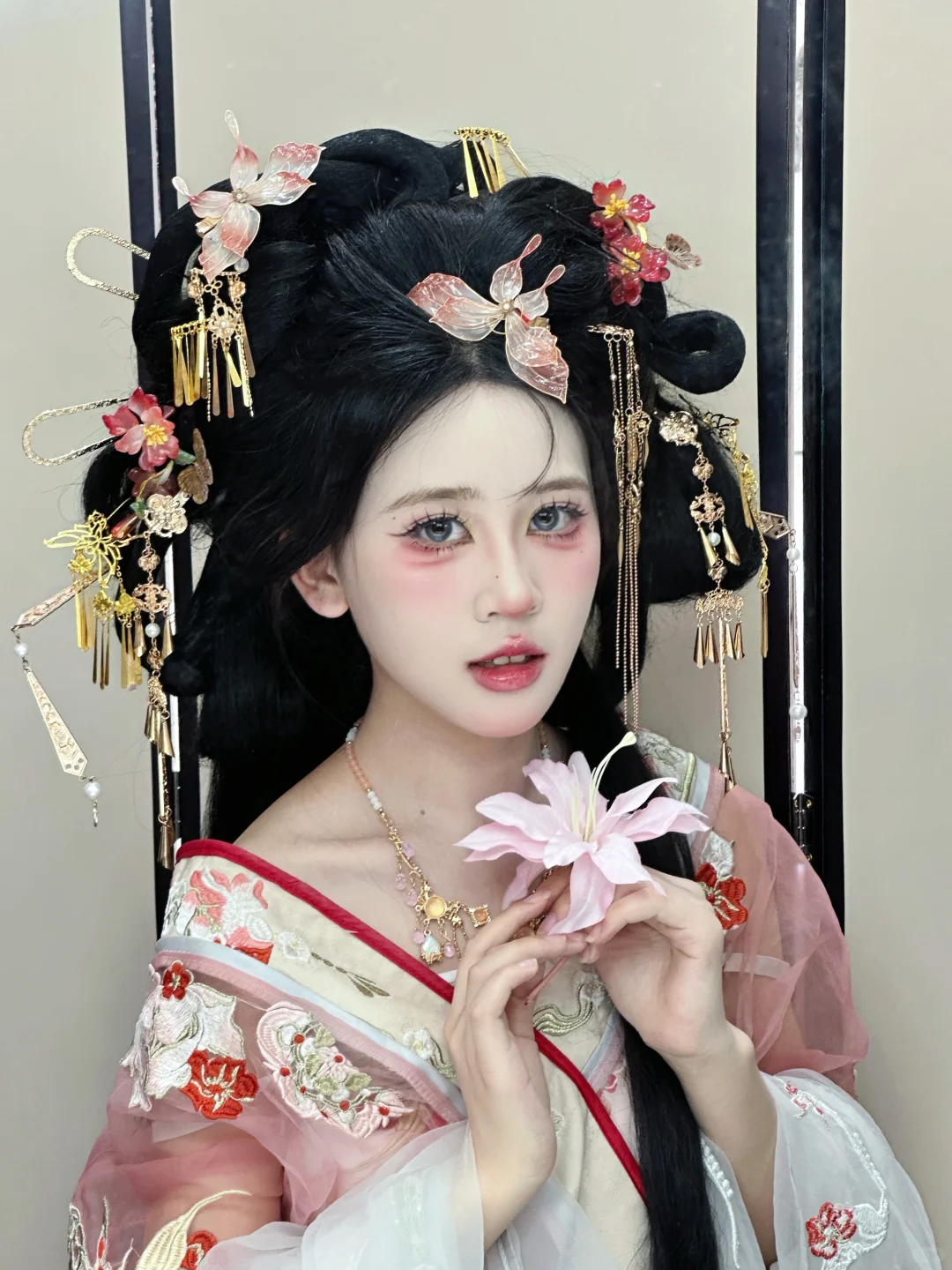 五一假期｜谁还没有在杜甫江阁拍绝美妆造呀