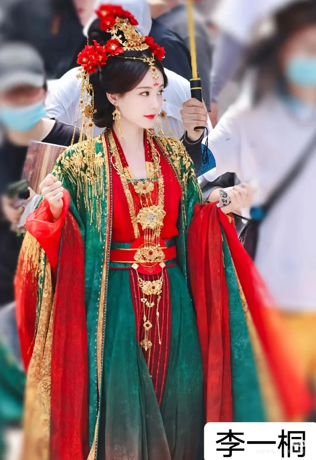 十三位女明星穿古风嫁衣