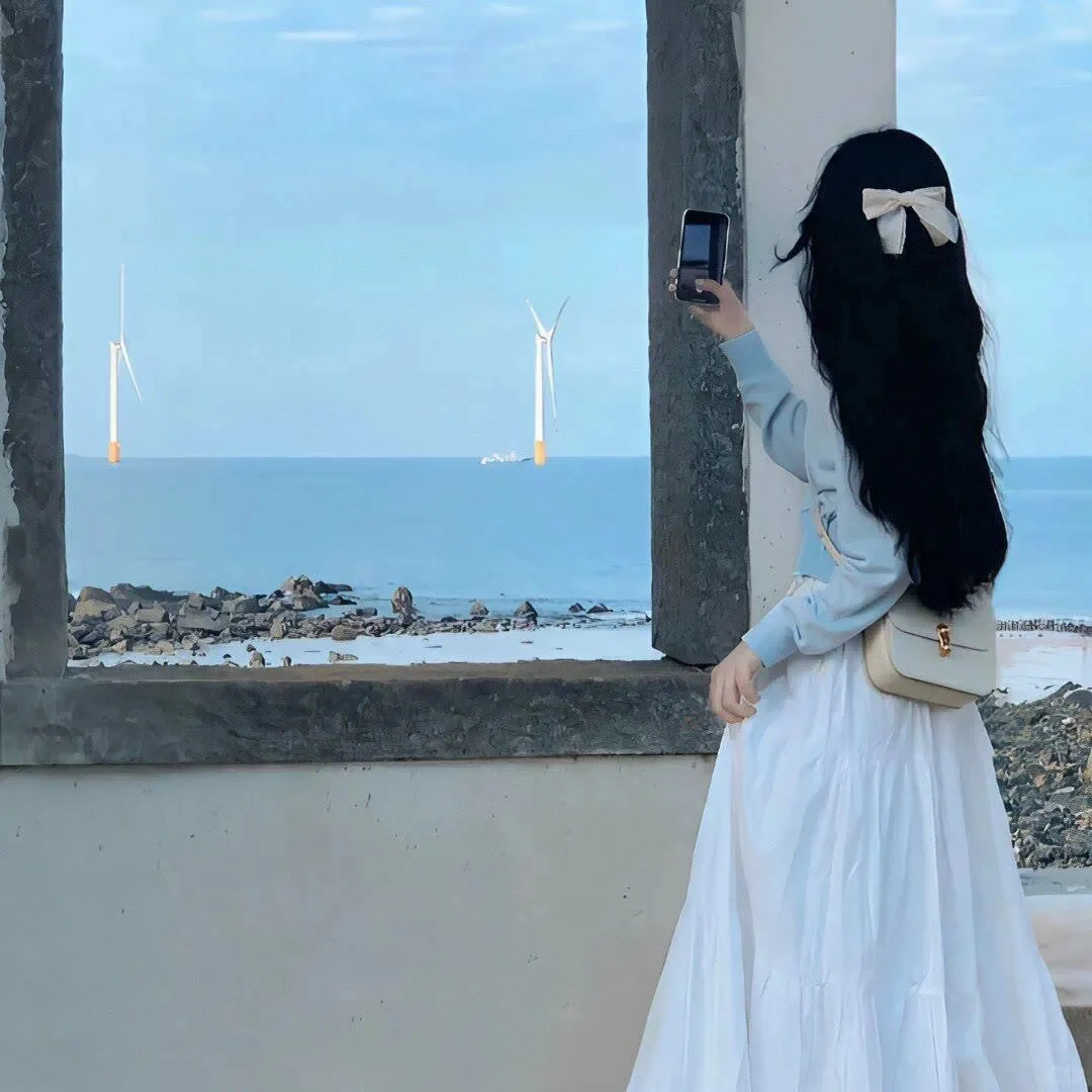 𝑾𝒆𝑪𝒉𝒂𝒕｜女生自由感头像