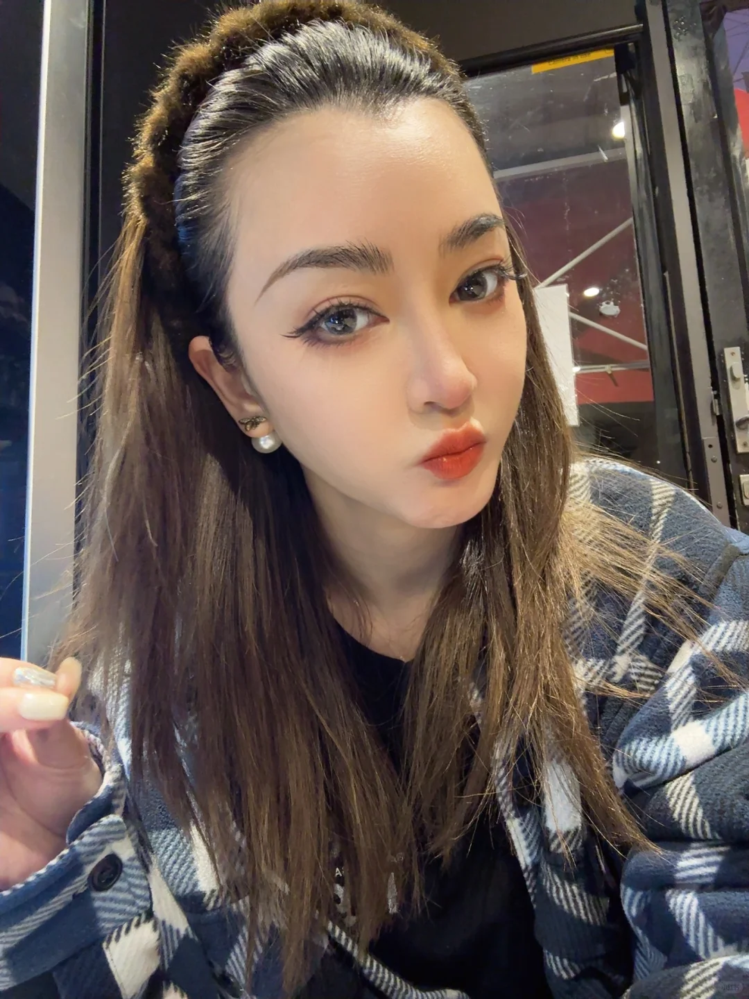 一顿吃三碗饭的撸铁女