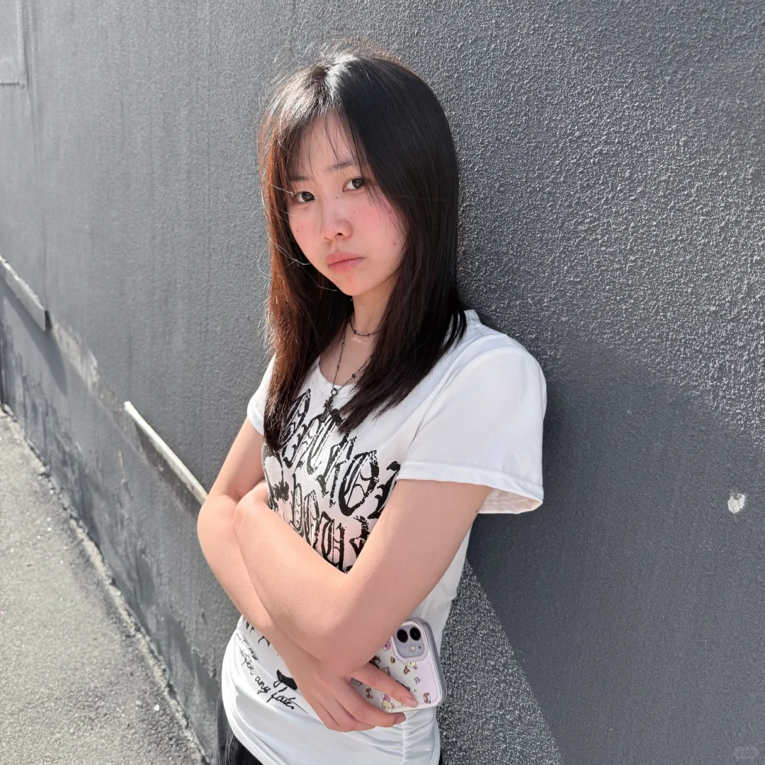 朋友说像县城小太妹。。