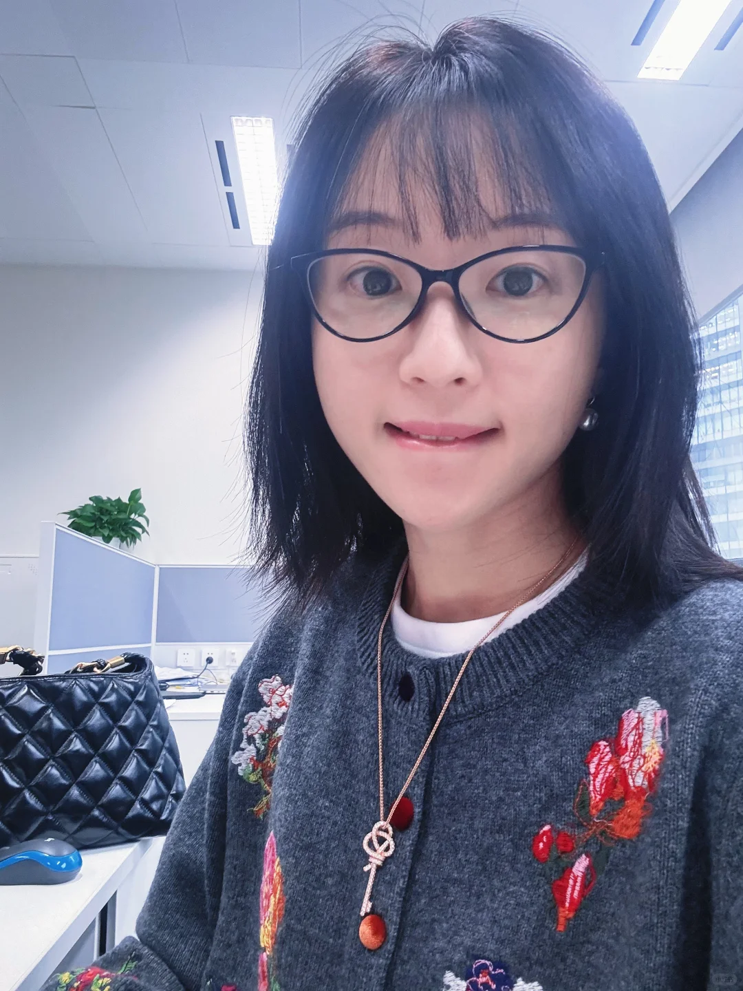 金融小阿姨 OOTD
