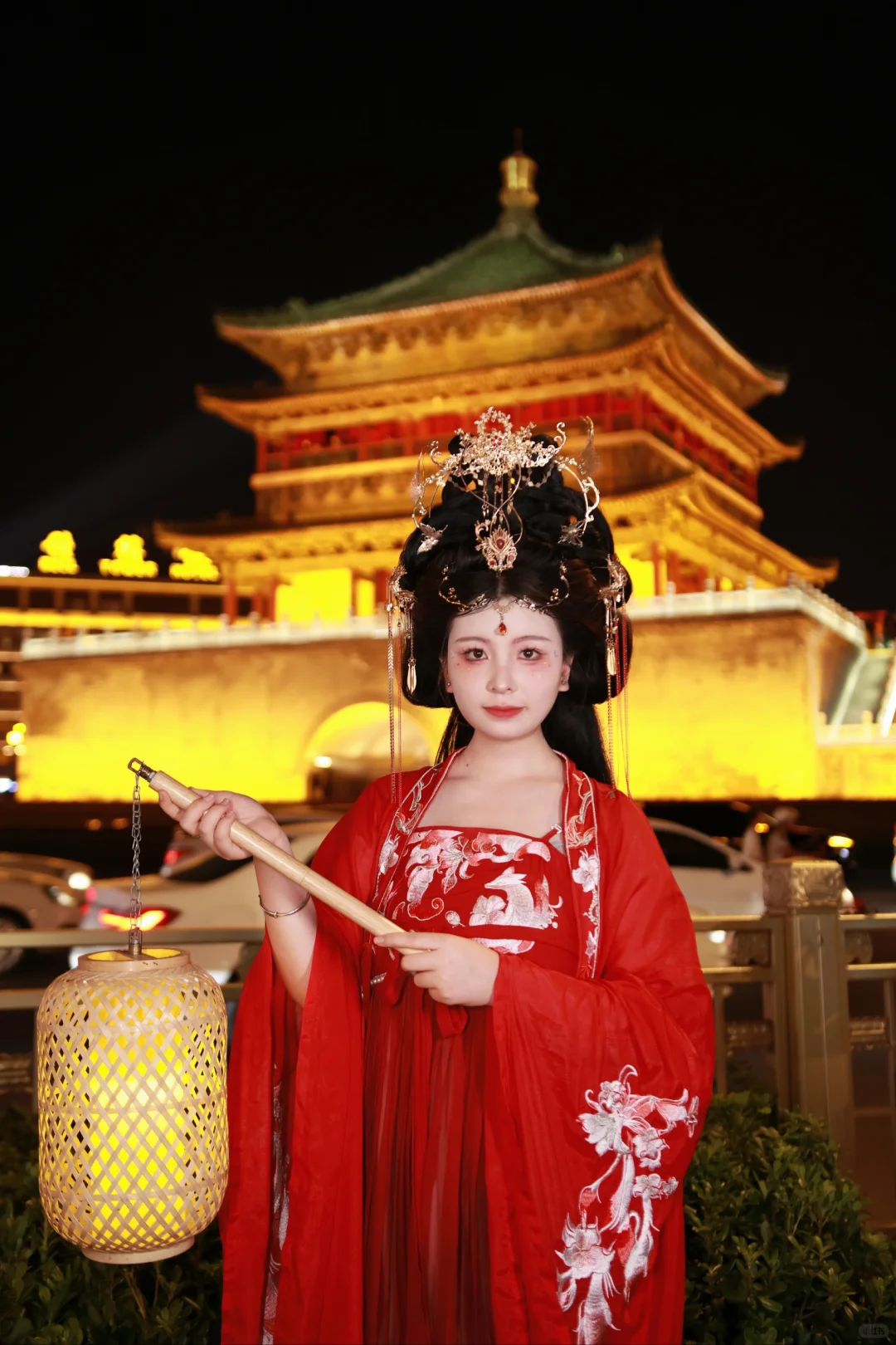 来西安汉服夜景这样拍