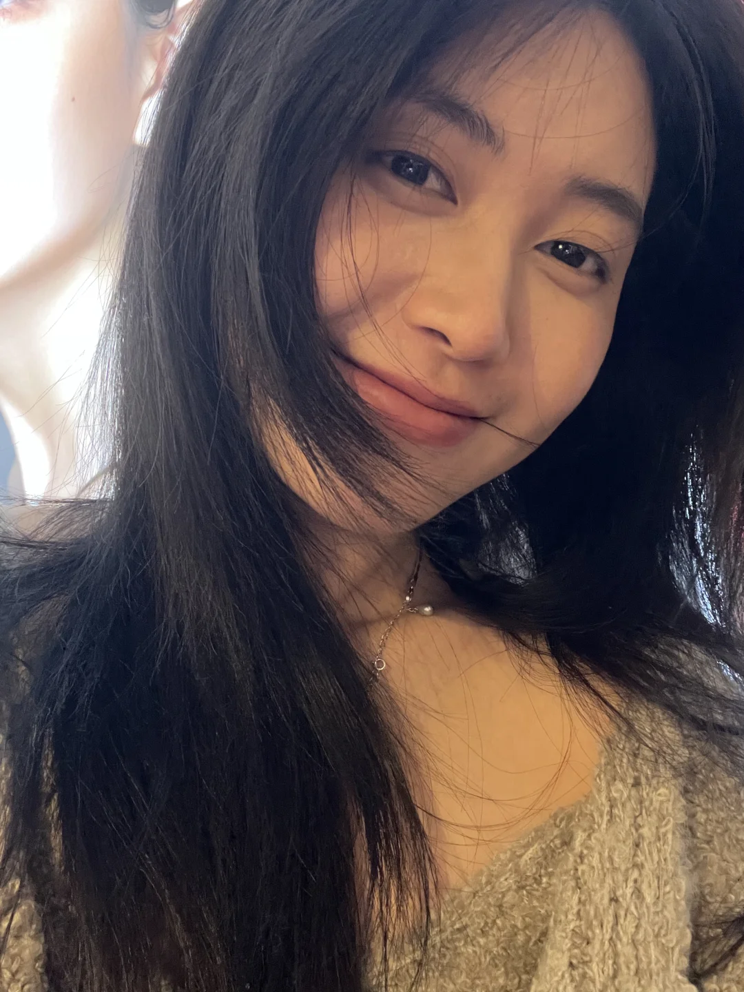 眼睛拯救了一双脸