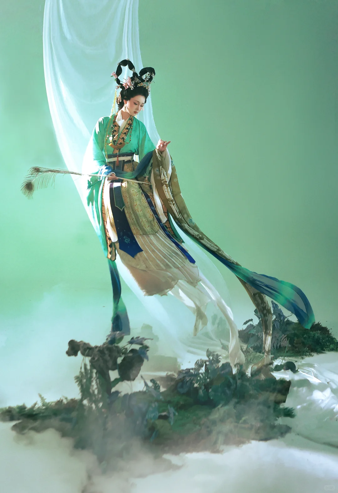 洛神赋·轻云蔽月｜仕女图