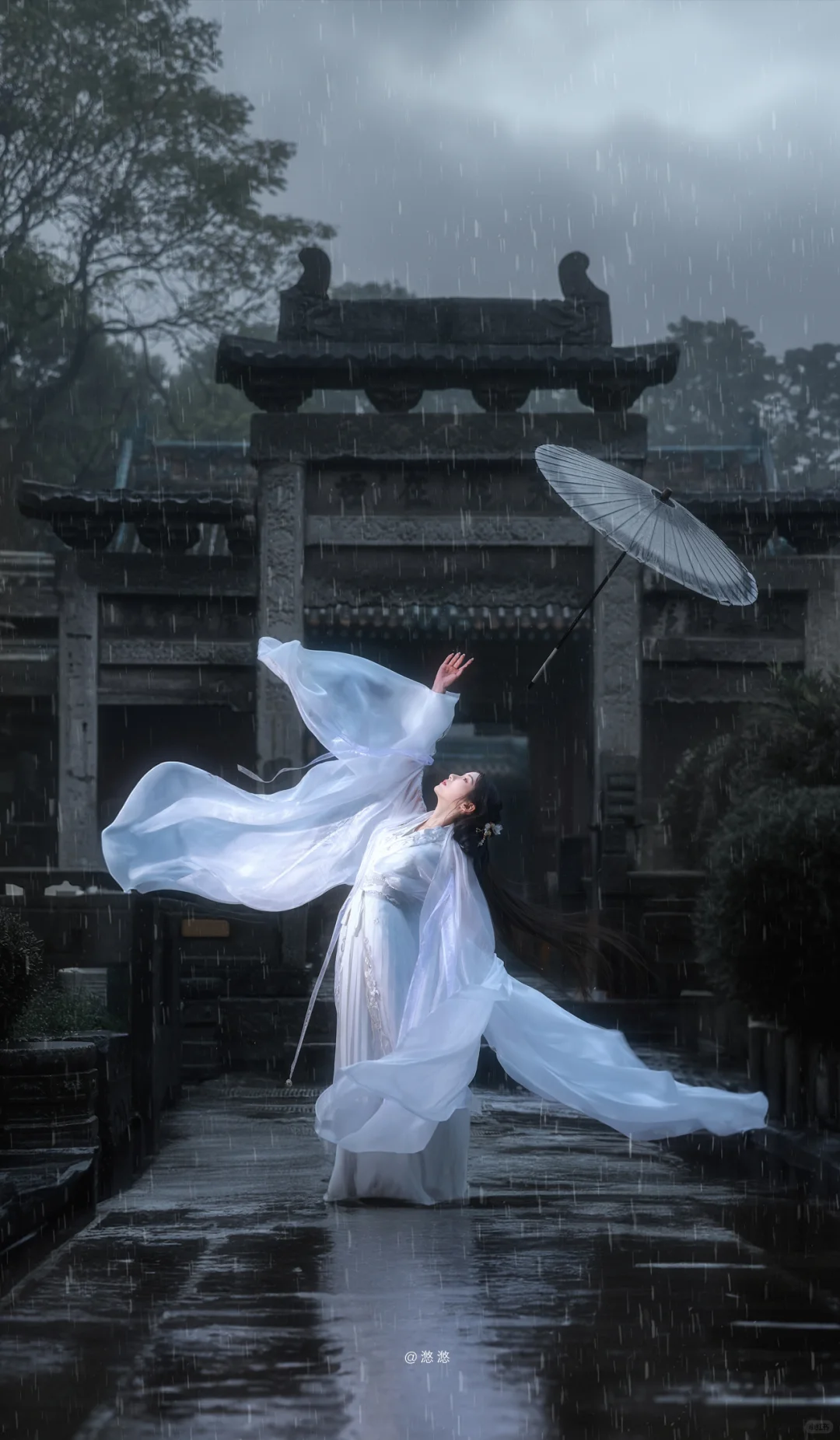 你走之后的人间，唯余风雪漫天。