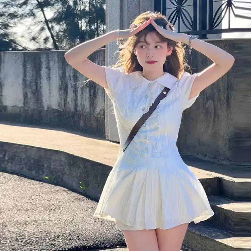白色学院风Polo领连衣裙子女夏季202
