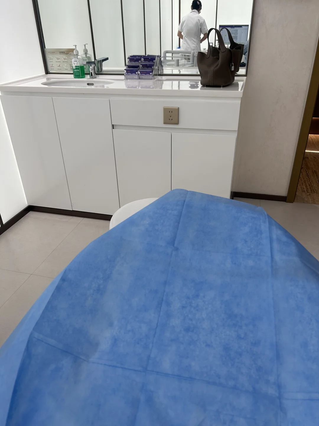 一旦打过下颌缘和颈阔肌这张脸就定型了