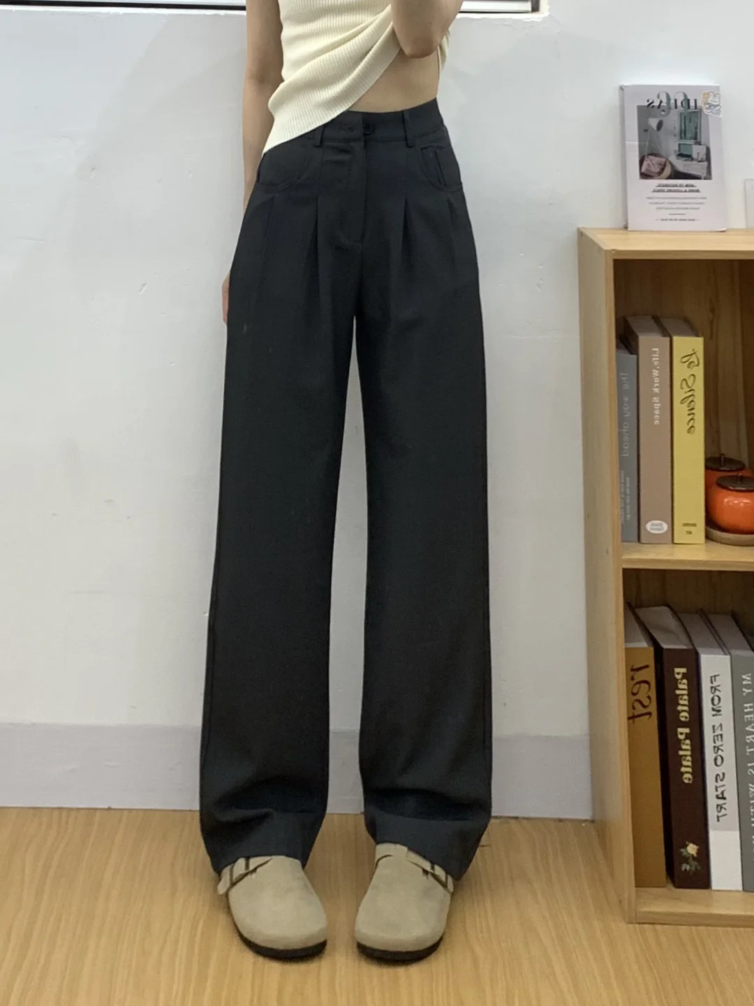 一个人带动全办公室买了18件了。。。。