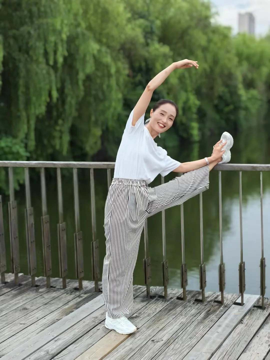 56岁｜体态，是你一生的气质名片