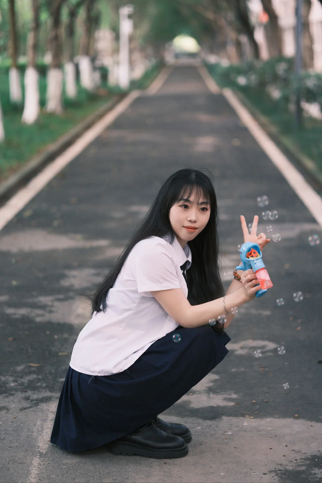 拍上毕业照的女主了