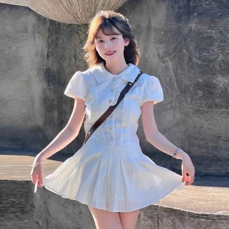 白色学院风Polo领连衣裙子女夏季202