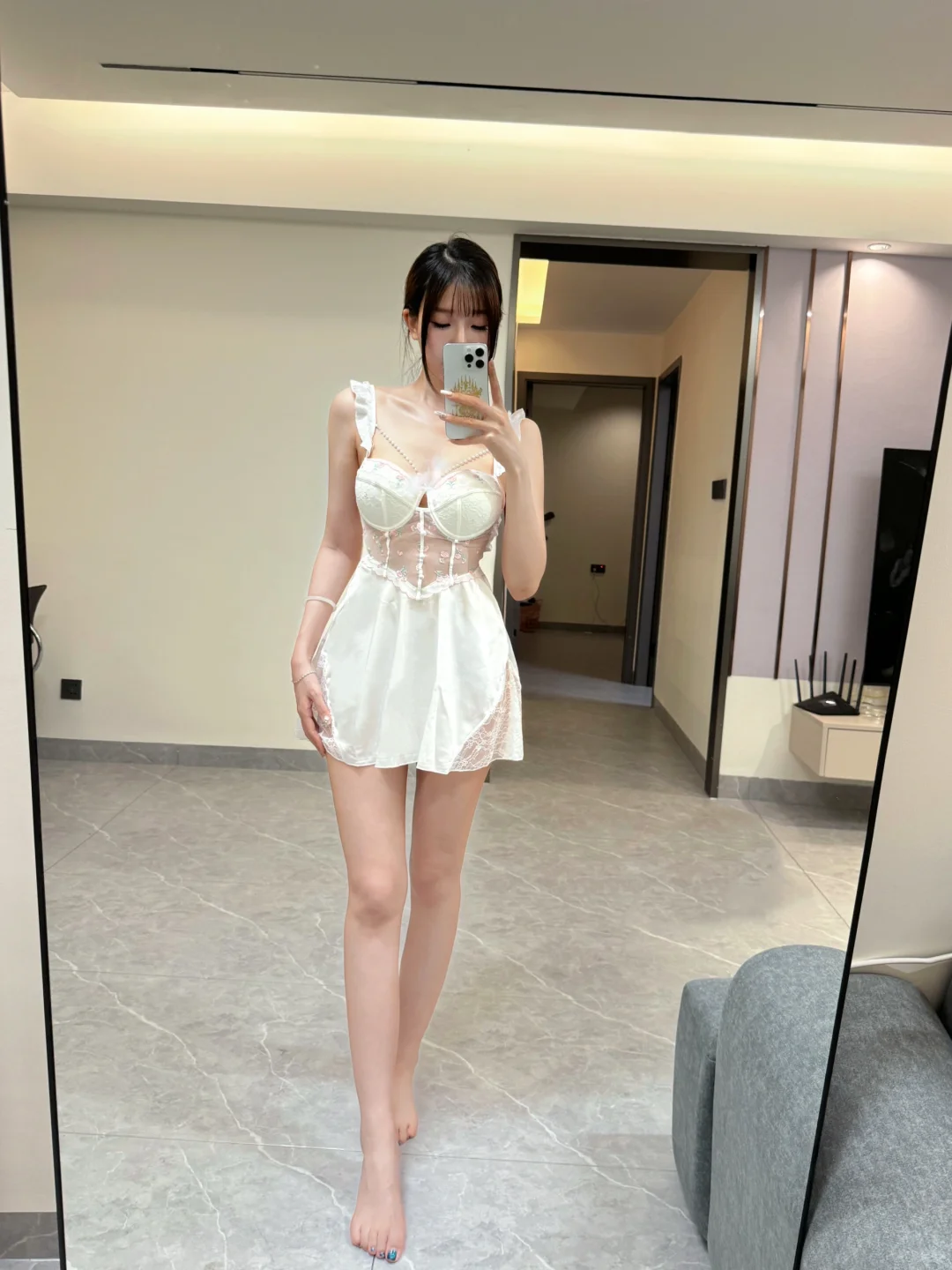 偶尔也走纯欲风