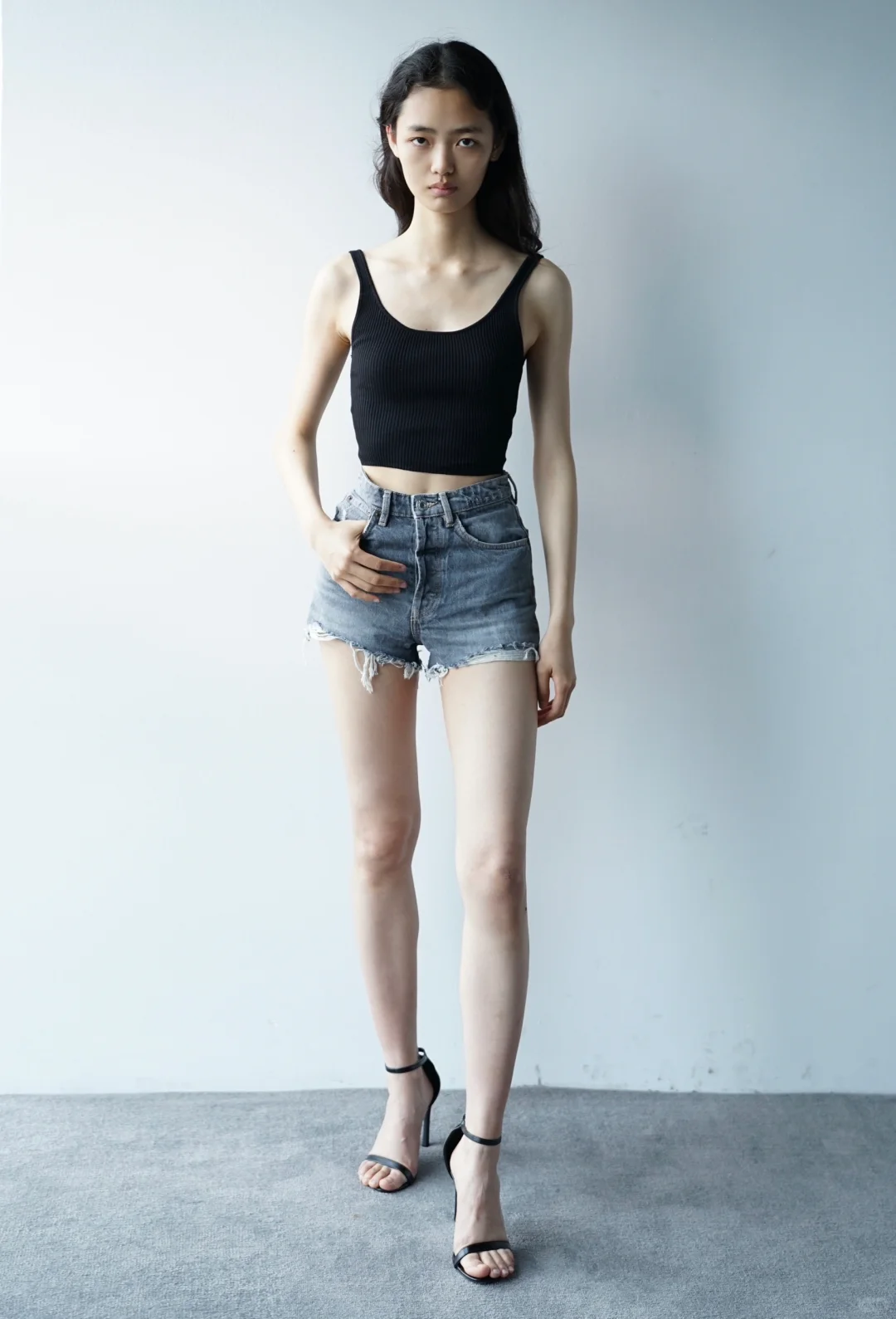 ✨🐠｜她叫李俞妤，985在读，是学霸也是模特