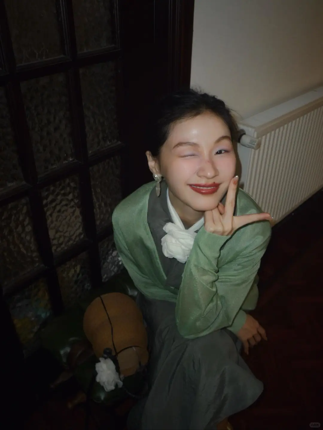 穿搭赛道也是被金靖闯进去了！这几套美翻了