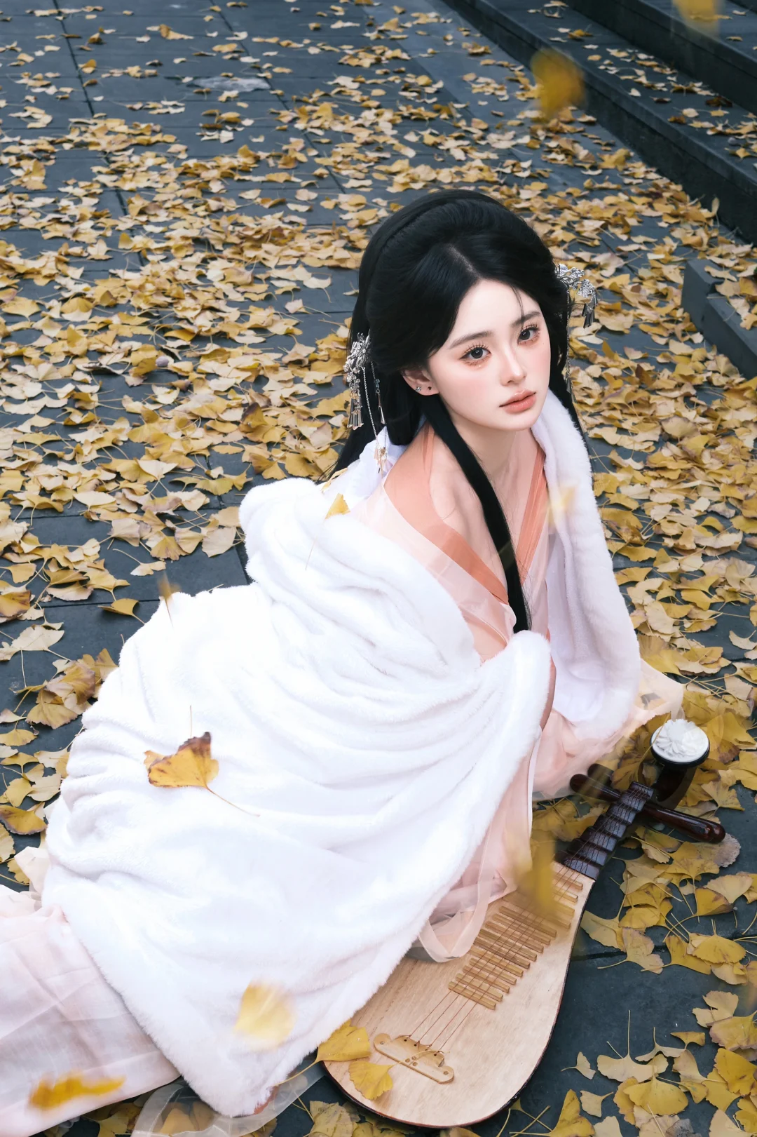 秋天汉服真的好看