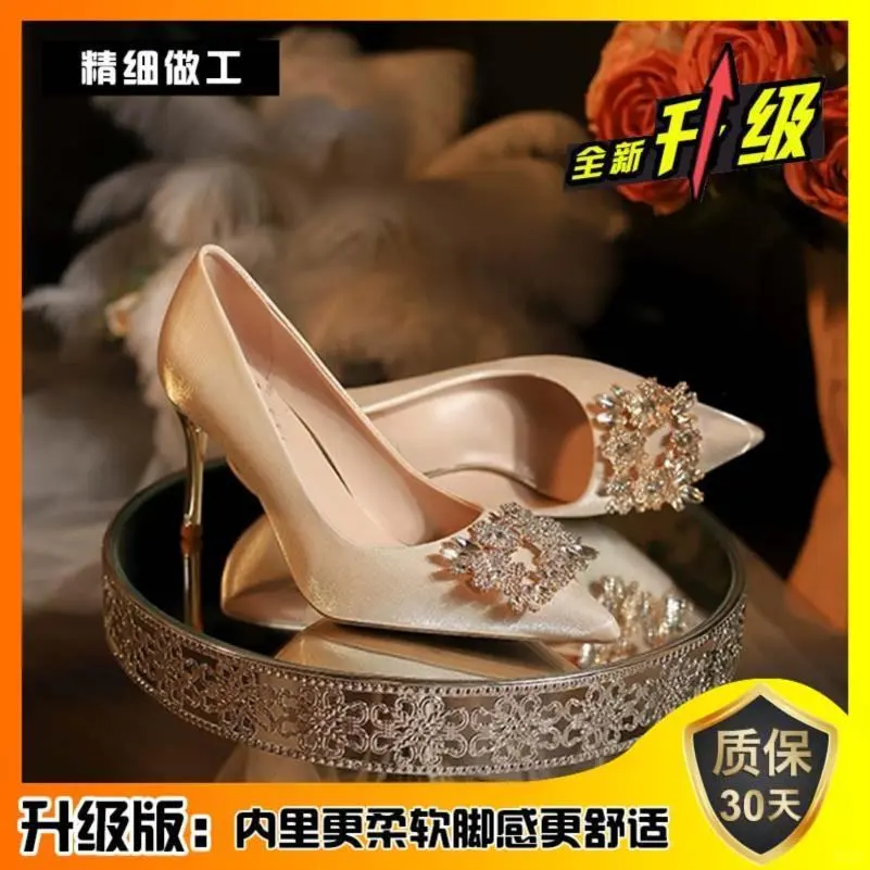 法式高跟鞋女白色婚纱秀禾服婚鞋女2025