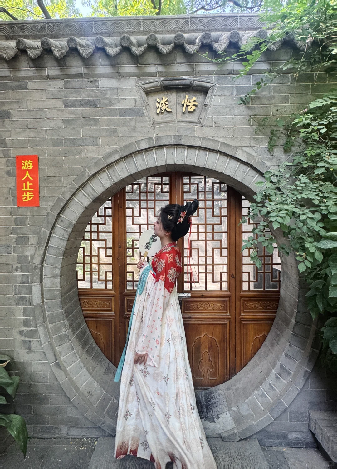 古韵今朝，沉醉在古装的魅力中 