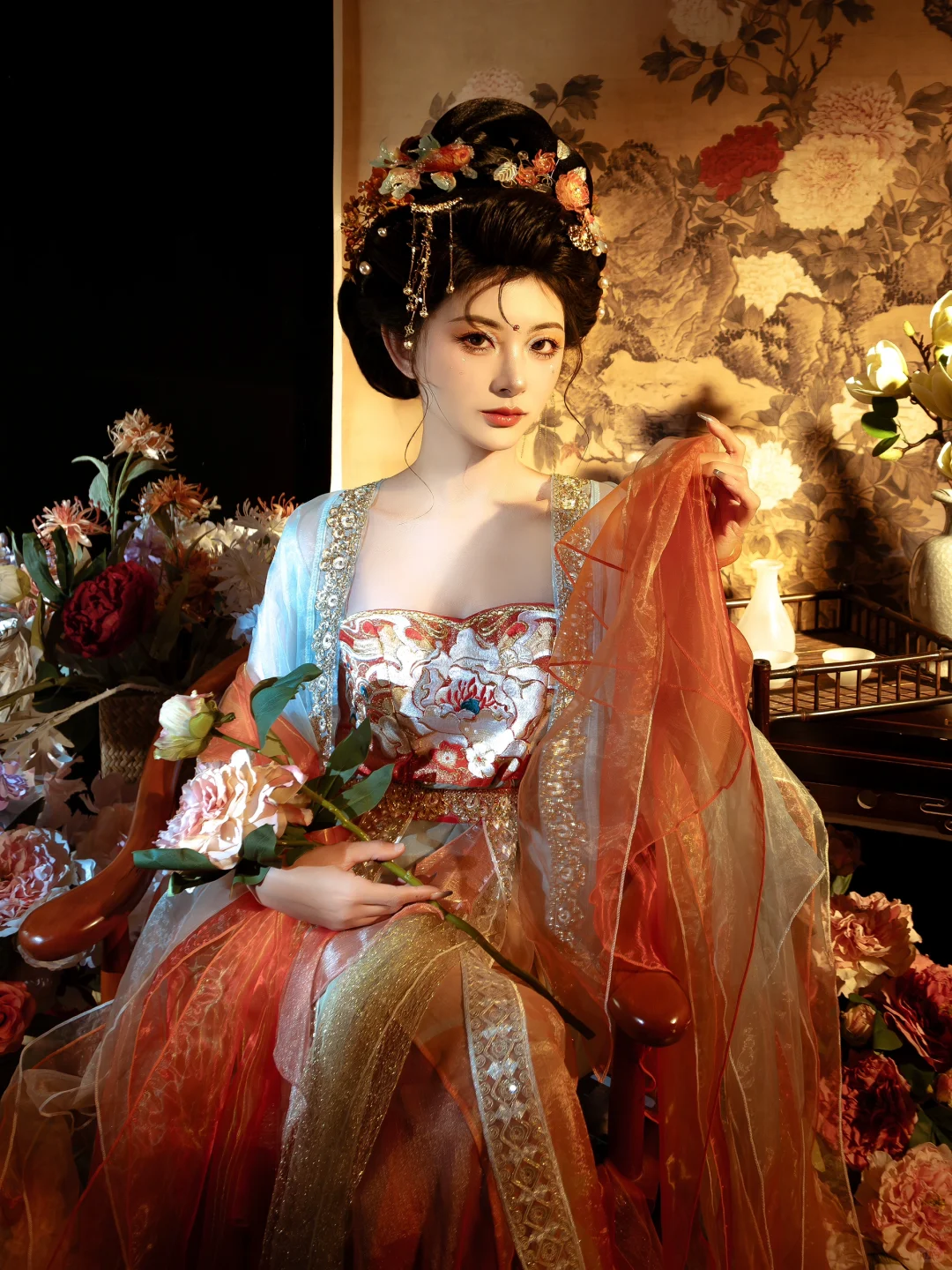 “大唐锦鲤入画来～”