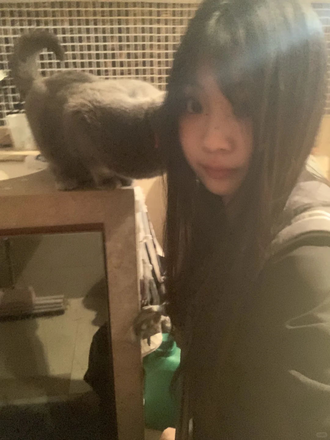 很多宝宝好奇我长啥样！本人长得不是很好看