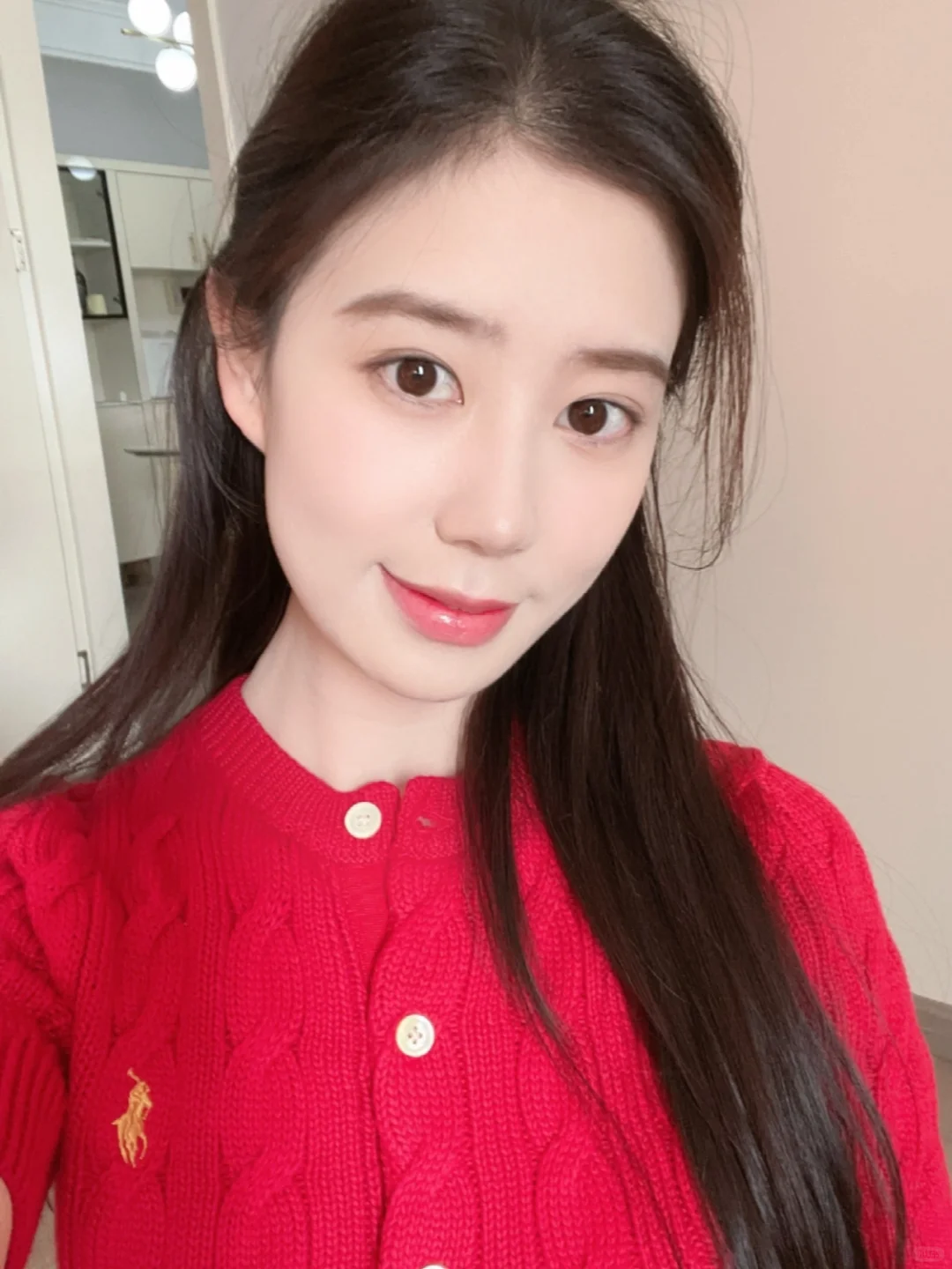 淡妆气质女，94年在泉州，长腿白皮，很着急