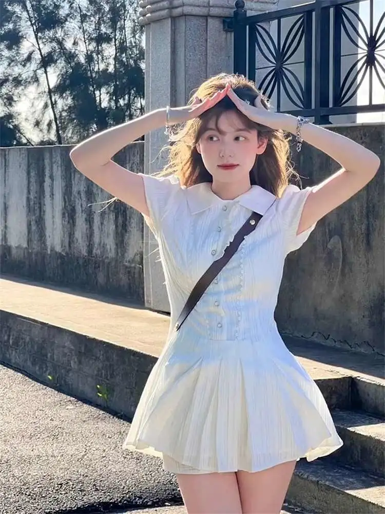 白色学院风Polo领连衣裙子女夏季202