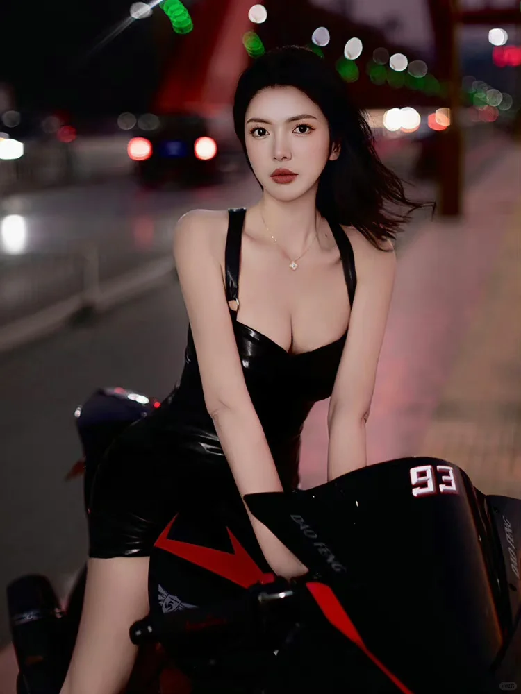吊带裙法式时尚欧美辣妹性感短裙黑色紧身修