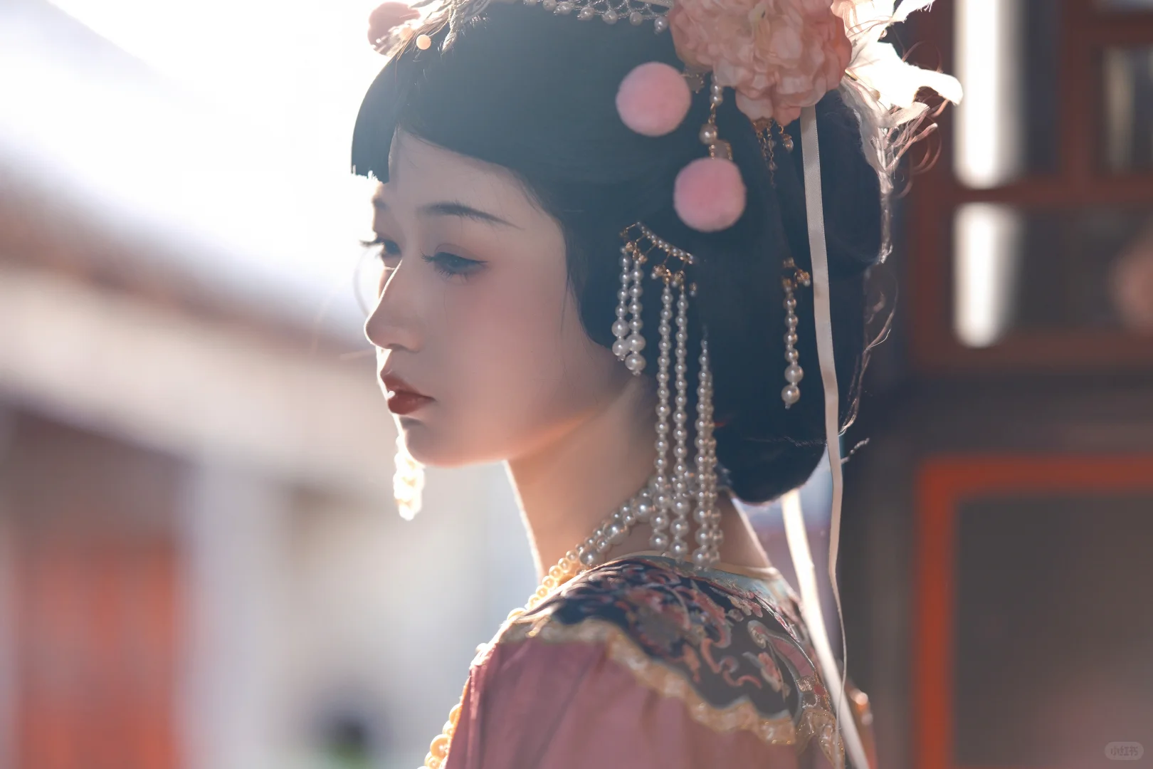 在南阳府衙拍到一眼万年的戏曲风清汉女写真