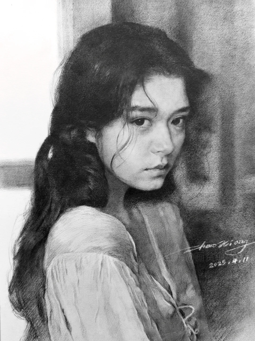 有画出破碎感吗？~素描女青年