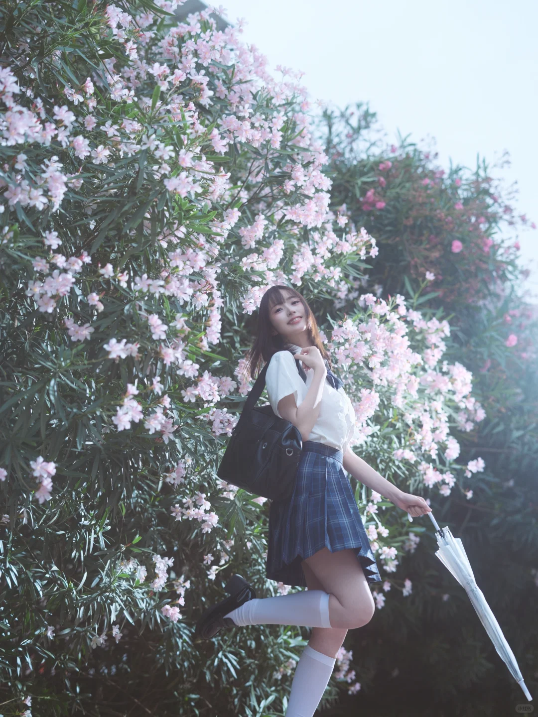 佛山中区地铁站 | 定格JK少女的青春瞬间✨