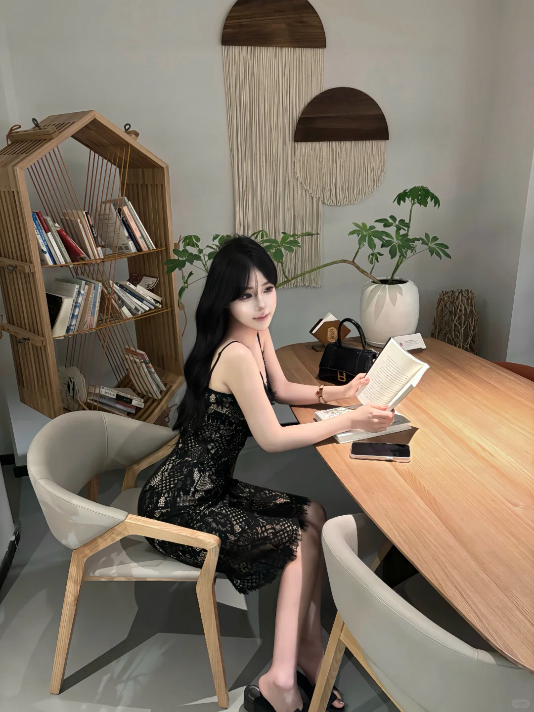 这裙子确实很少妇