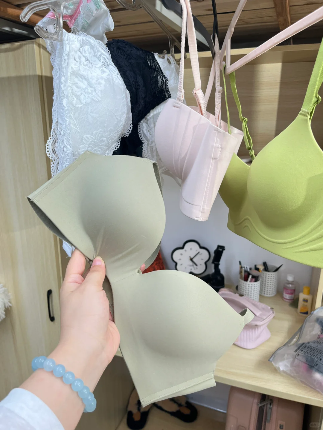 九敏。。室友跟风买的奶罩真的可以吗。。