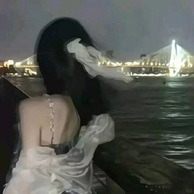 缺头像的快进来ଘ(੭*ˊᵕˋ)੭* ੈ♡‧₊