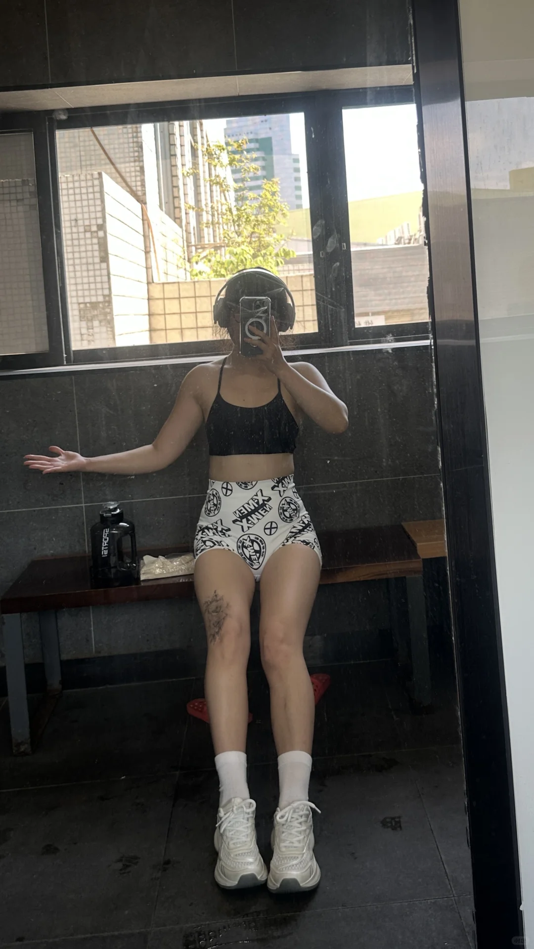 健身女的照片根本不用p