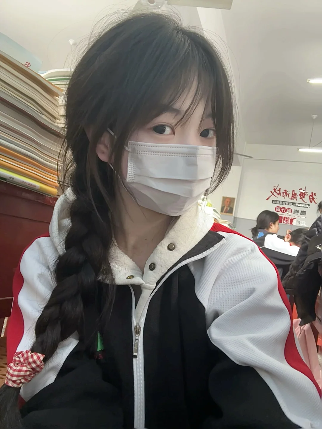 校园感的侧麻花📙📖