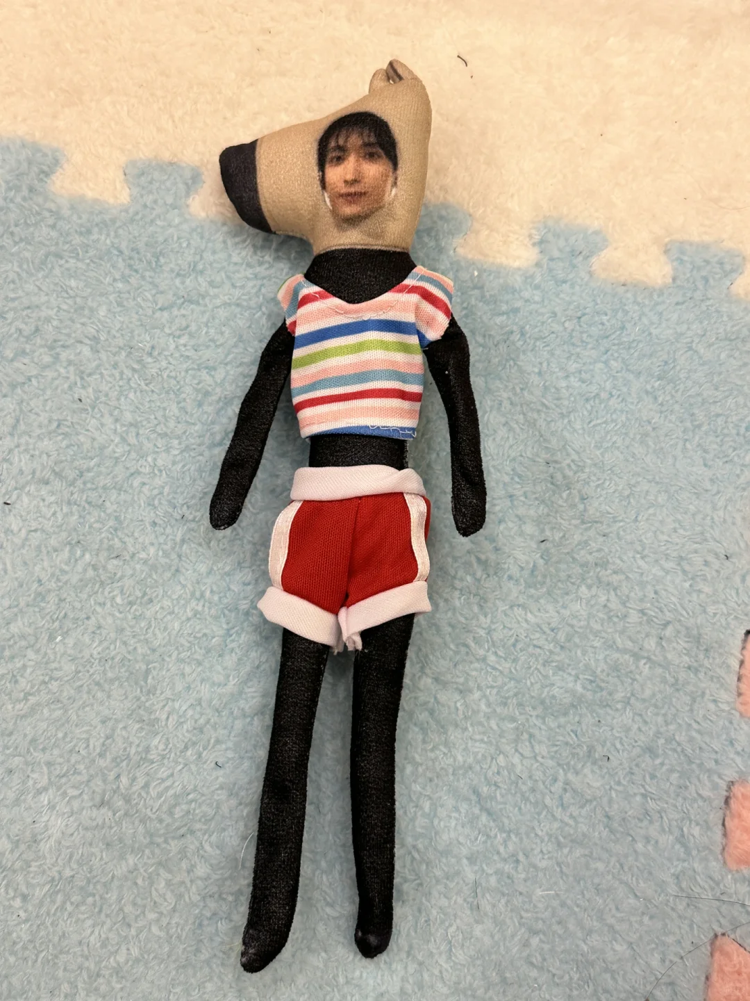 李硕珉穿泳衣了…