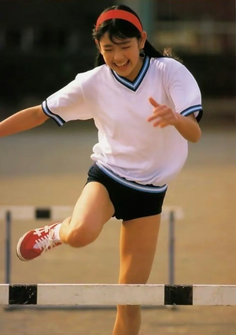 松本莉绪《春夏秋冬》1996 写真集