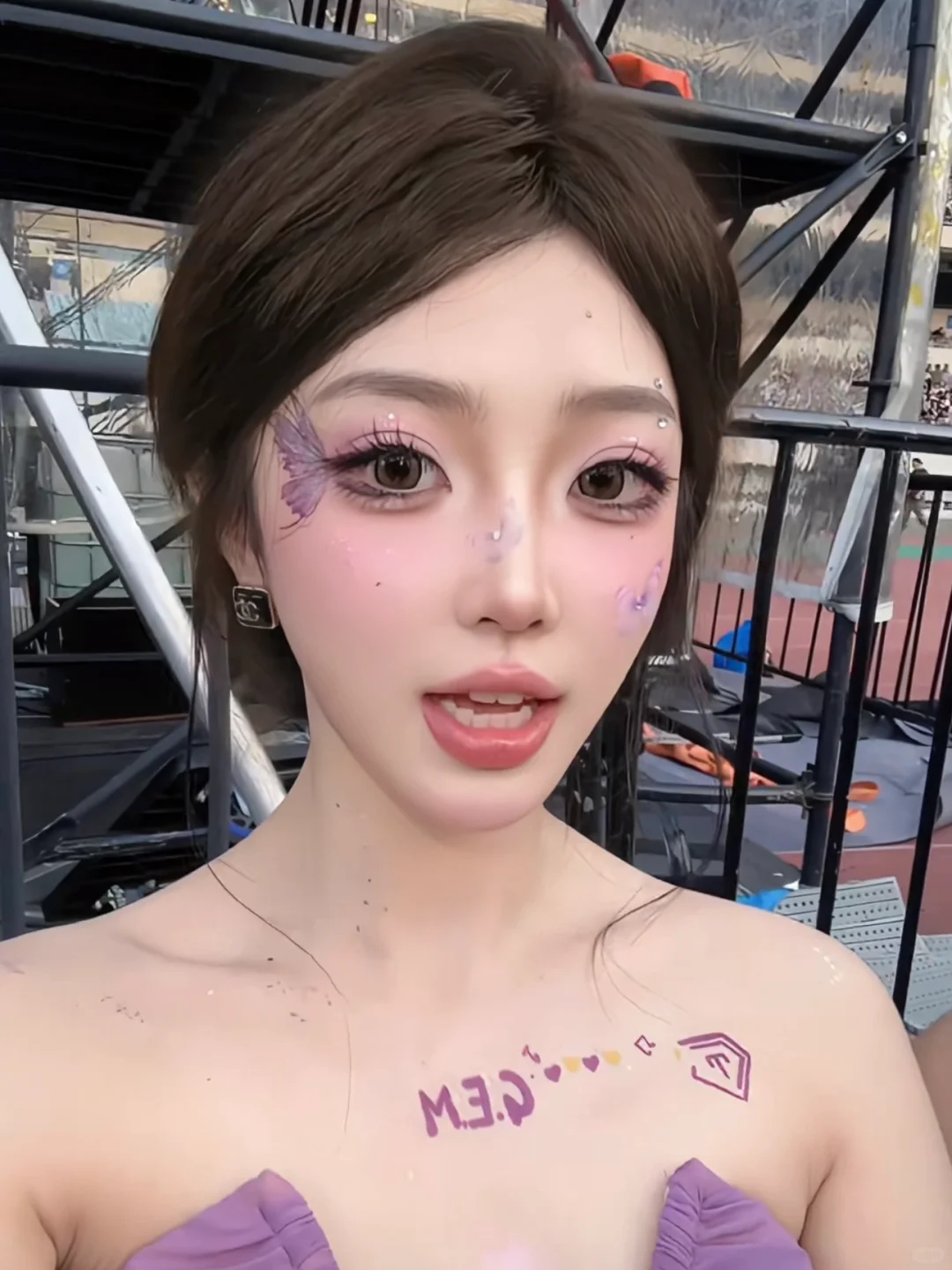 自己画的邓紫棋｜林俊杰应援妆