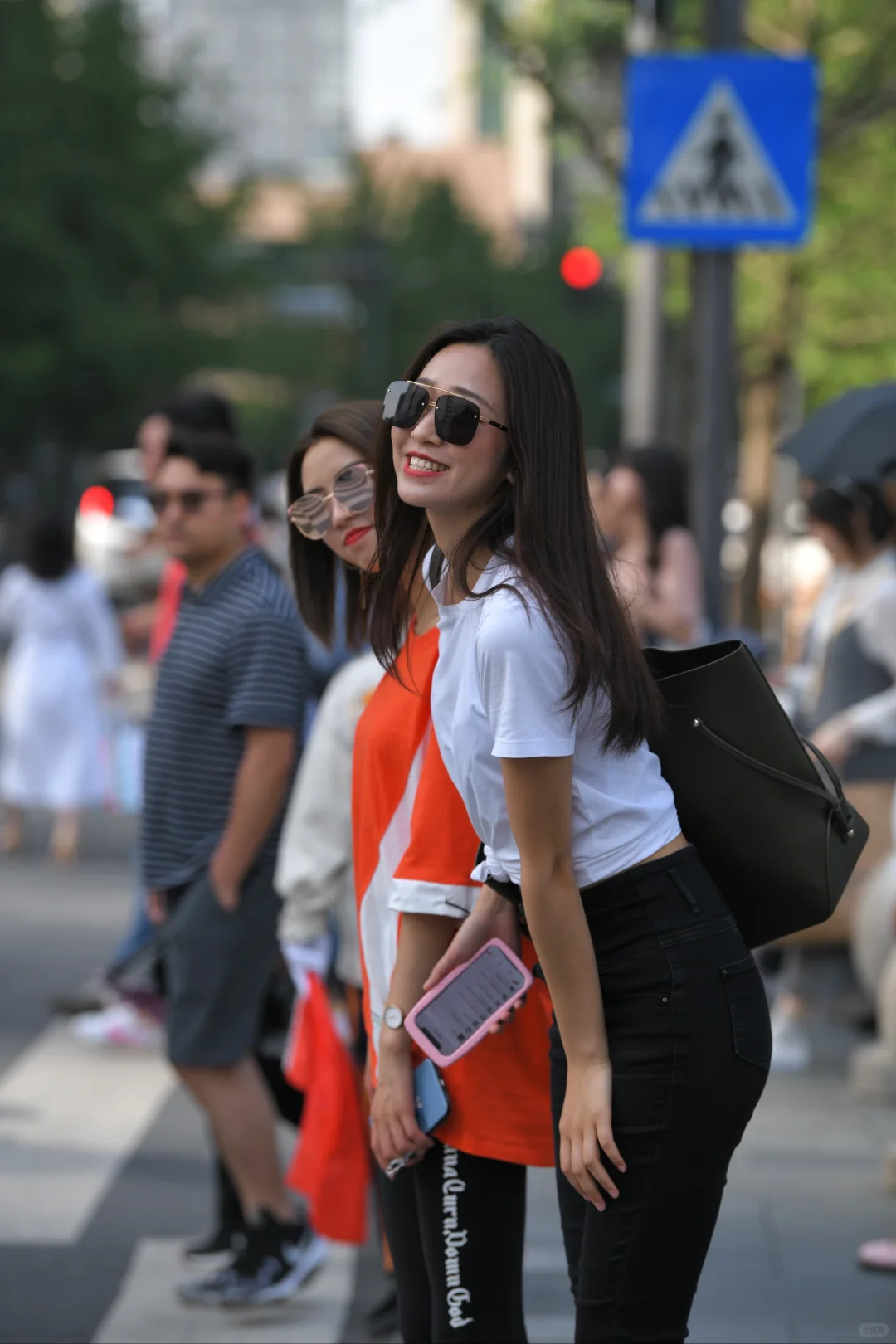 街拍美女、随便一穿都很时髦、女团感！