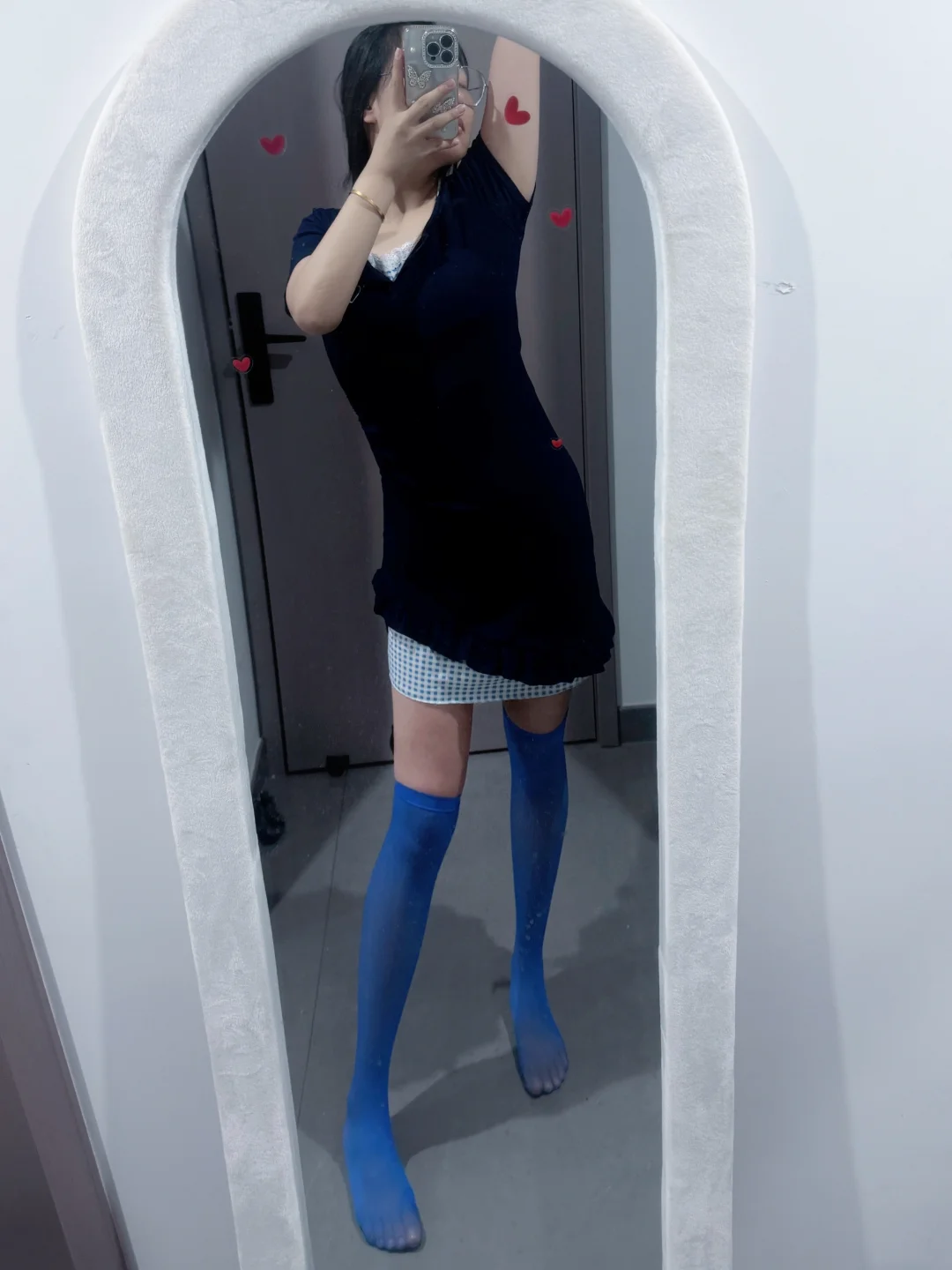 蓝蓝的丝袜穿搭
